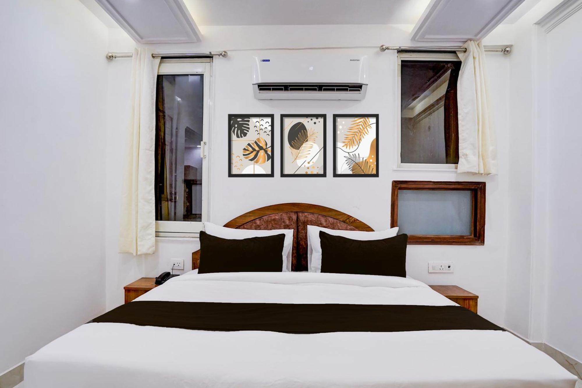 Townhouse Hotel Grand Emporio By Sbg Near Vaishali Metro Station Ghaziabad Exterior photo